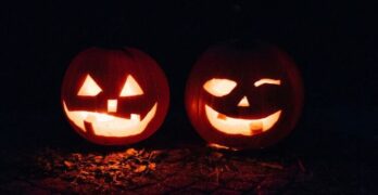 Où aller à Halloween : Passeport pour le mystère et la magie